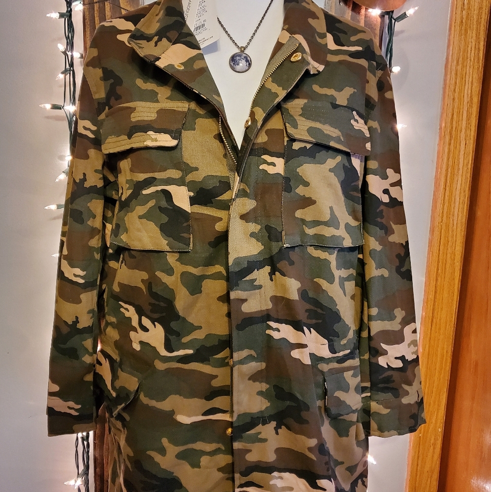 NWT Haoduoyi camo jacket size xxl
